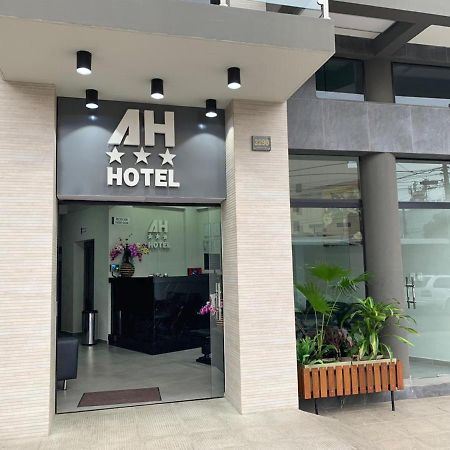 Ah Hotel Санта-Крус-де-ла-Сьерра Экстерьер фото